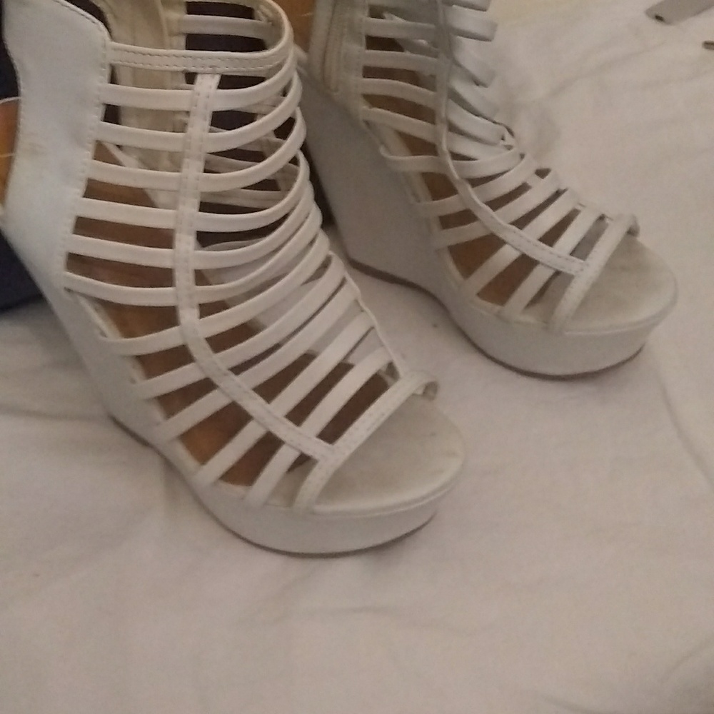 Women's size 8 Wedges
